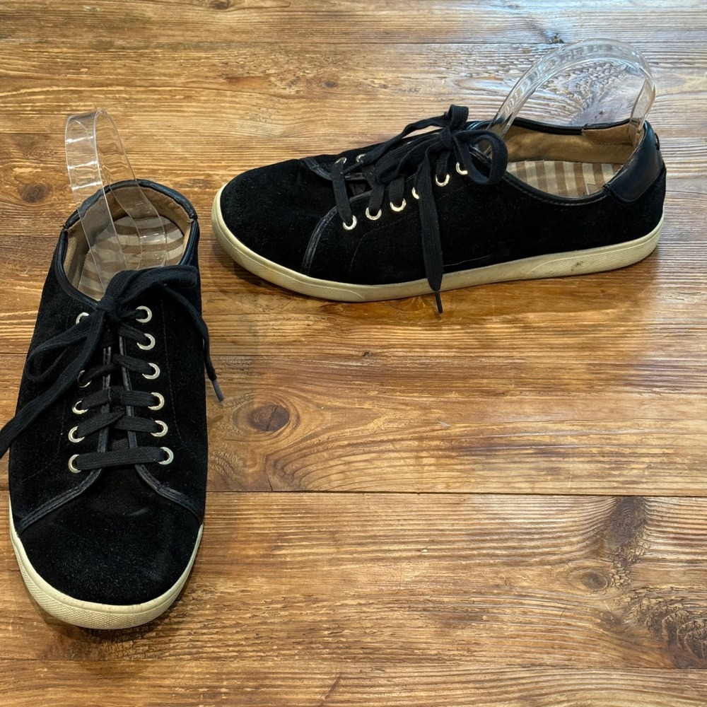 Vionic Brinley VS339 Black Suede Low Top Sneakers Womens 10 Lace Up Shoes EUC